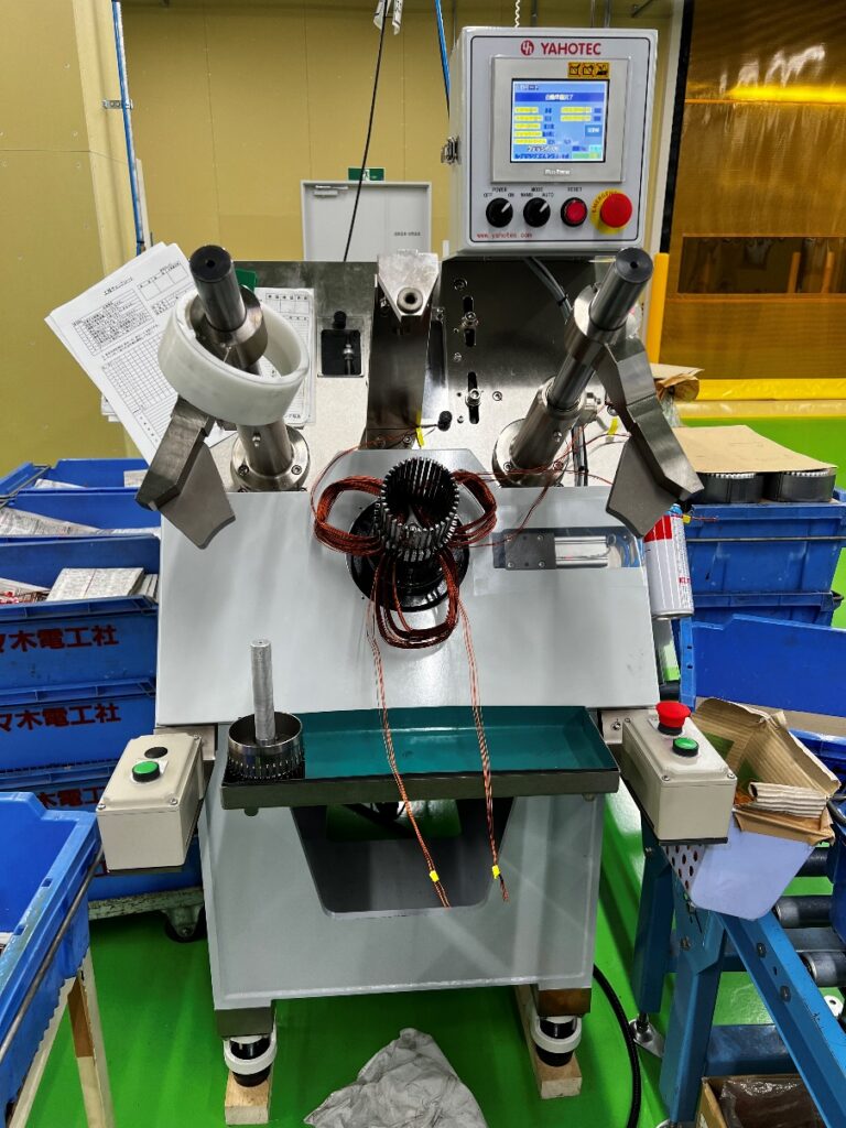 小型自動コイル挿入機
(φ50~φ150)